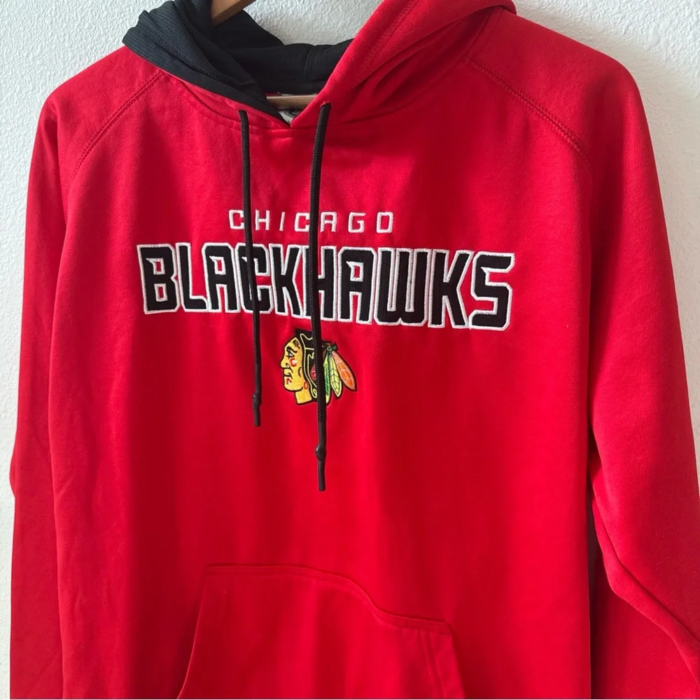 Chicago Blackhawks Red Hoodie Men’s‎ Medium